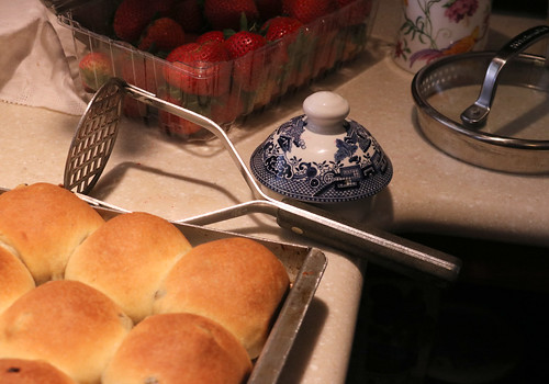 Bread Fairy - Hot Cross Buns 08